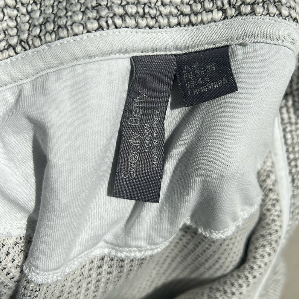 SWEATY BETTY Restful Boucle Half
Zip Sweatshirt Heather Women’s S Boxy Active - Picture 2 of 10